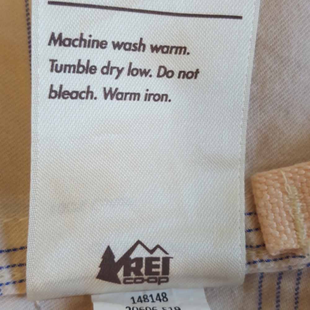 - REI Cooperative shirt - Picture 6 of 6